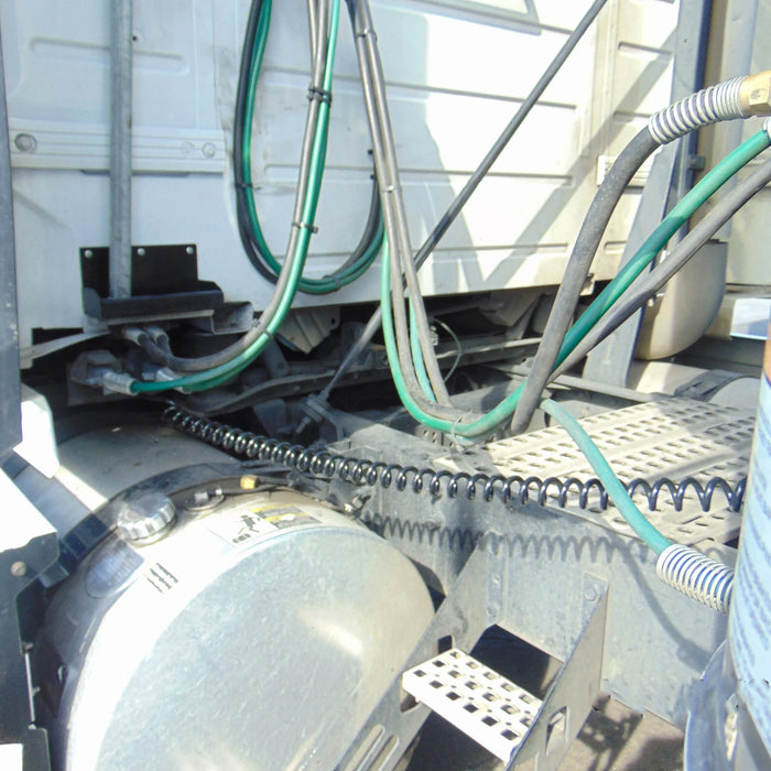 Multi-Cam Tractor Trailer Connector System for up to 4 Cameras