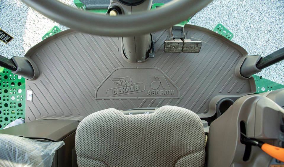 John Deere Combines Floor Mats
